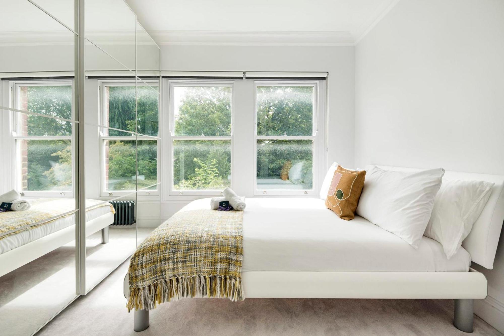 Modern And Bright Highgate Gem Apartment London Bagian luar foto